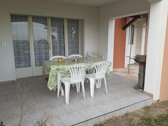 Apartamento Na�s Oph�lie