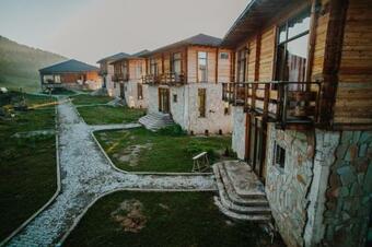 Albergue Gomarduli Dao Space