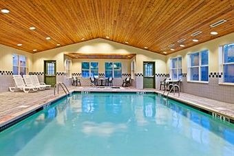 Posada Country Inn & Suites Harrisburg Northeast