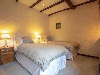 Pass The Keys The Old Barn, Beautiful 2-bedroom Barn Conversion