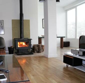 Hostal Vilas Ambasador Bratin Dol