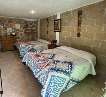 Jard�n Quinta Las Fuentes Caba�as, Valsequillo. Puebla