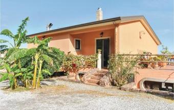 Apartment 9 Gioiosa Marea