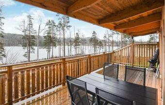 Amazing Home In Dals-l�nged W/ Wifi And 1 Bedrooms