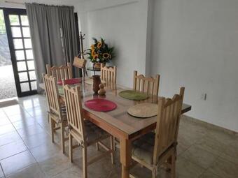 Casa Amplia Cerca De La Media Luna, Con Alberca!!!