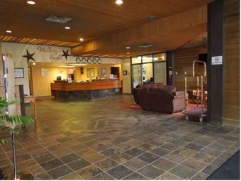 Posada Walking Eagle Inn & Lodge