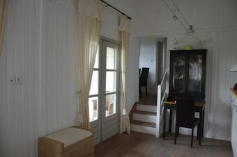 Les Moineaux Du Domaine Du Moulin