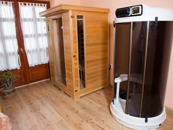 Bonne Chance Restaurant And Hotel