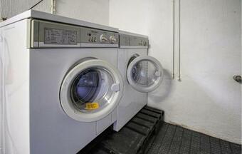 Stunning Home In V�xtorp With 3 Bedrooms