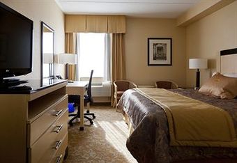 Hotel Monte Carlo Inn & Suites Downtown Markham