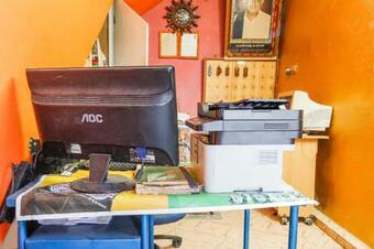 Hotel Pop 87777 Ganga Lodge