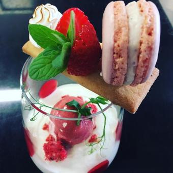 Hostal Restaurant Cafe Ladurner