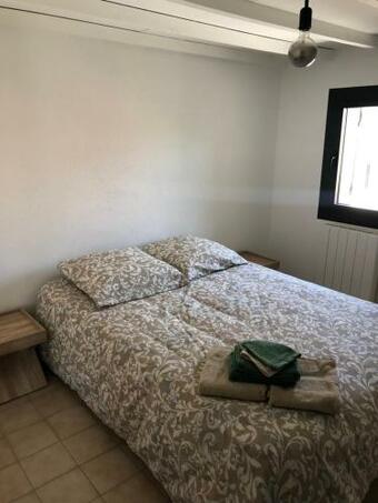 Apartamento Logement Au C?ur Du Village De Rasteau