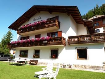 Bed&breakfast Villa Arnika