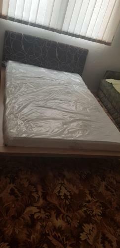 Apartamento Ku?a Sa ?adrvanom