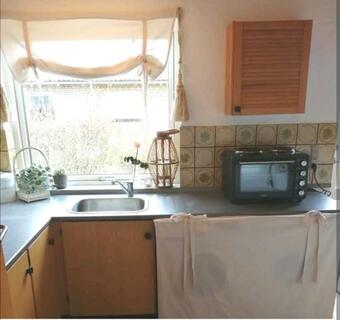 Villa Mojn - Bed And Kitchen- Private House Section For 5 - With 2 Bedrooms, Kitchen, Bathroom And Garden