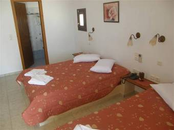 Hostal Iliovasilema Studios