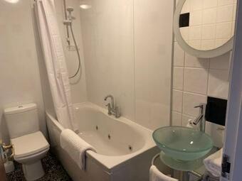 Apartamento Rennies Court