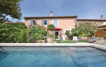 Holiday Home Cheval Blanc Chemin Du Milieu