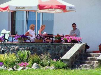 Agroturismo Go?ciniec Sz�stak