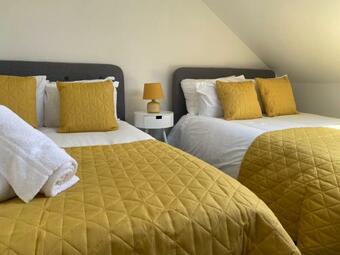 Lovely 2 Bedroom Apartment Near City Centre