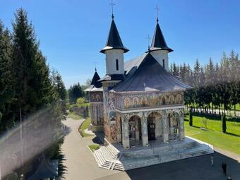 Albergue C?min V�n?tori Neam?