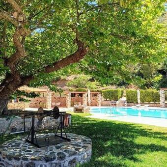 Hotel Kaminos Resort