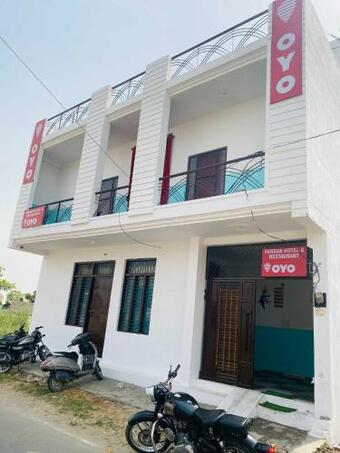 Spot On 90544 Oyo Vardan Hotel & Restaurant