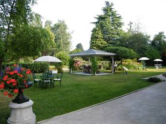 Bed & Breakfast Villa Les Iris