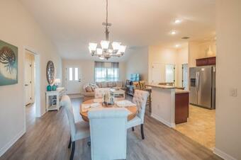 The Villages - Cedar Waxwing Drive 5596