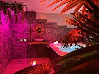 Hostal N�-de Gites Et Spa