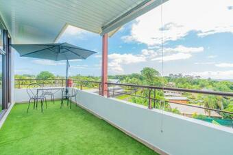 The Sunny Apartment In Mahina Wpool