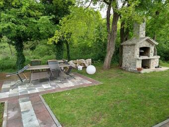 Bikers Motorcycle Pit With Free Usage Of Garage Please Book At Least One Day In Advance!!!