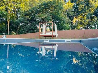 Captivating 1-bed House