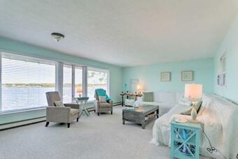 Bayfront Wareham Retreat With Private Beach!