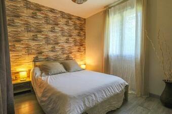 Chambre Priv�e � Breux-jouy