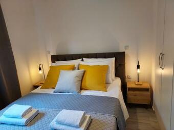 Apartment Near Athens, Airport, Port And Sea