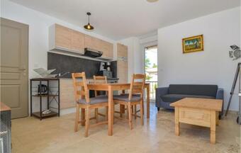 Stunning Home In Laurac-en-vivarais With Outdoor Swimming Pool, Wifi And 6 Bedrooms