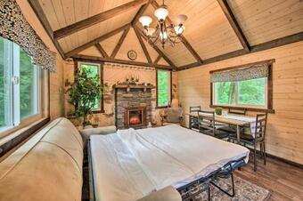 Apartamento Tranquil Creekside Tiny Home In Dutch Country