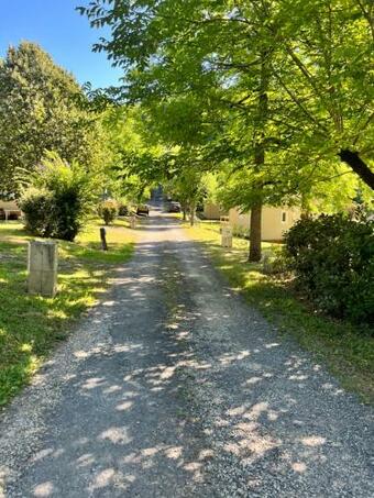 Chalet Accueillant Au C?ur De La Verdure