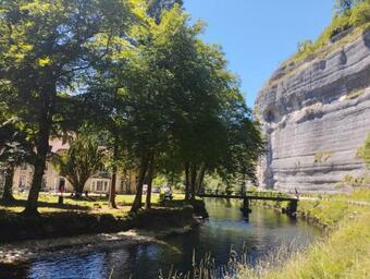 H�bergement Atypique En Pleine Nature Au Bord Le La Loue