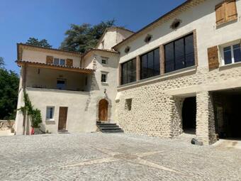 Bed & Breakfast Domaine De Combe Beluze