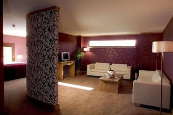 Clonmel Park Conference Leisure & Spa Hotel