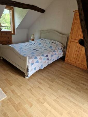 Ancienne �table Chaleureuse Avec Chemin�e