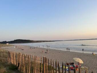 Apartment In Top Location, Sea View, Direct Access To The Beach, Plon�vez-porzay