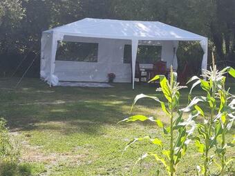 A New Lakeside Retreat For Those Who Love Nature