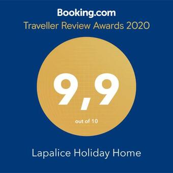 Lapalice Holiday Home