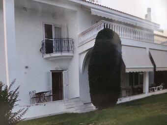 Villa Mae