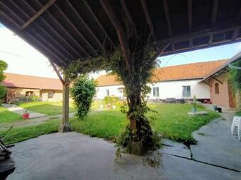 Hostal Buire Le Sec Les 7 Vall�es