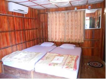 Hostal Molina Bungalows